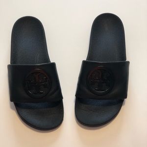 Tory Burch Slides 🖤ACCEPTING OFFERS🖤